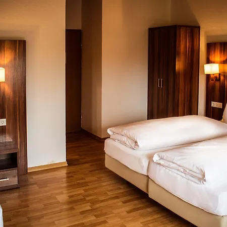 ホテル Ehranger Hof